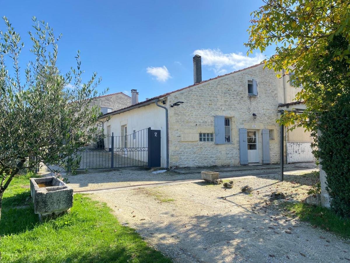 Domaine De La Laigne - Spa Asnières-la-Giraud Kültér fotó
