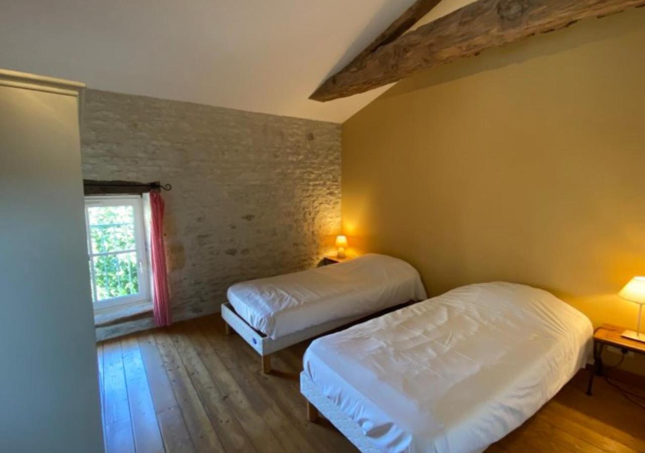 Domaine De La Laigne - Spa Asnières-la-Giraud Kültér fotó