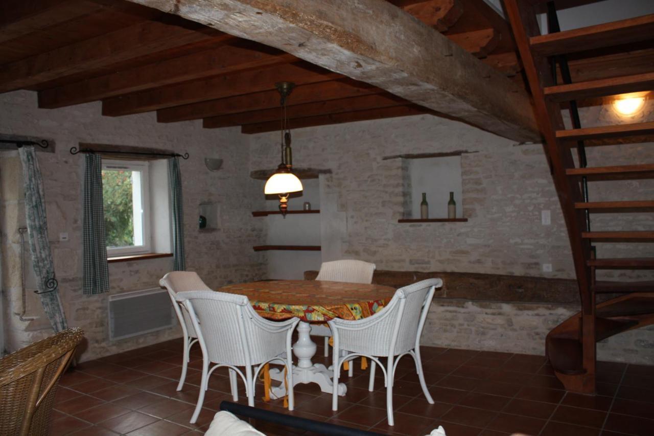 Domaine De La Laigne - Spa Asnières-la-Giraud Kültér fotó
