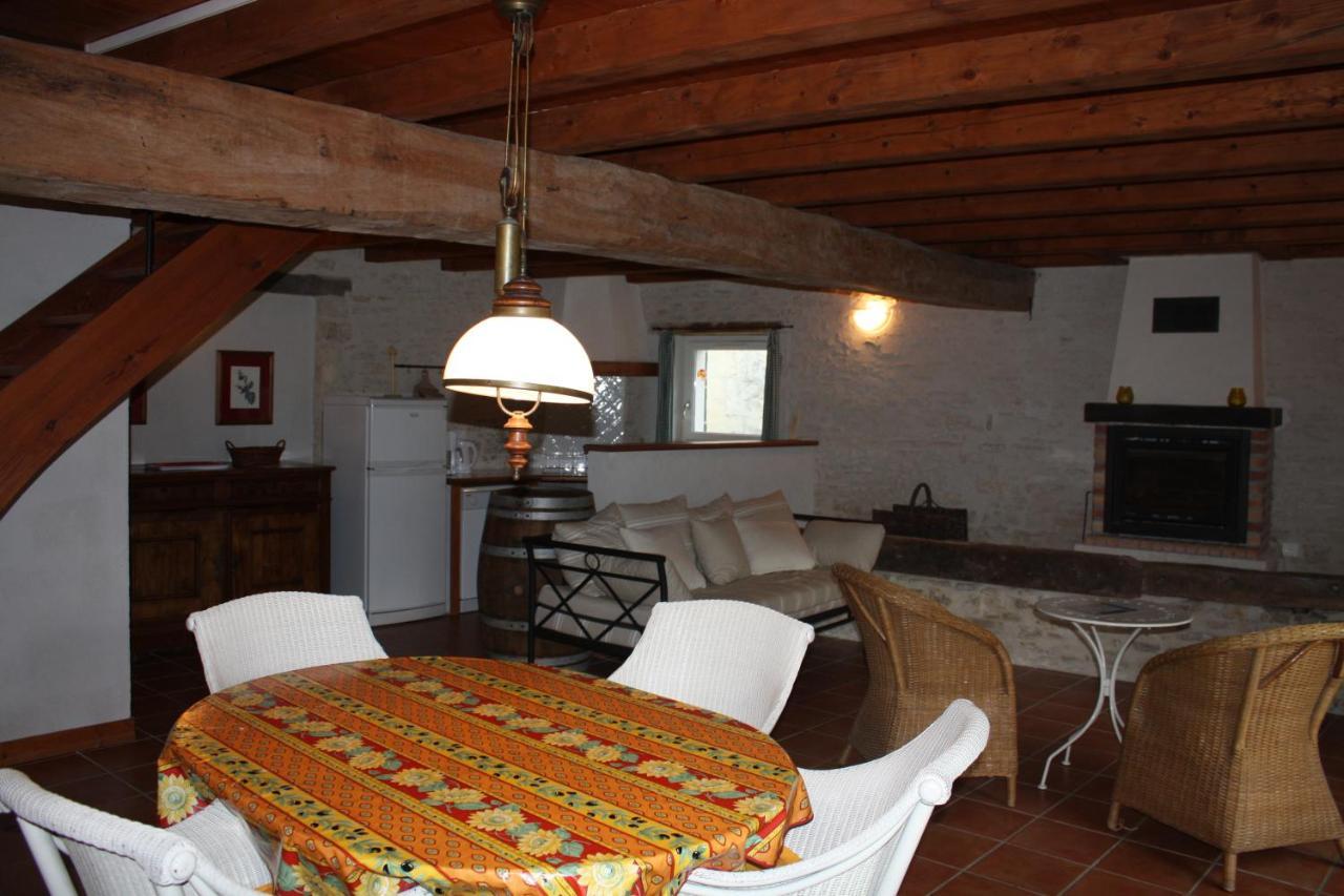 Domaine De La Laigne - Spa Apartman Asnières-la-Giraud Kültér fotó