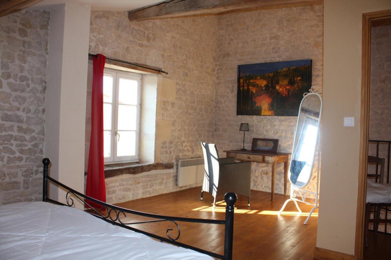 Domaine De La Laigne - Spa Asnières-la-Giraud Kültér fotó